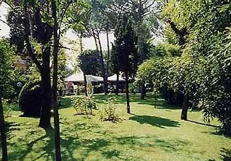 Park Cinquale Szálloda 3*