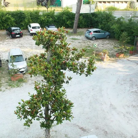 Park Cinquale Szálloda